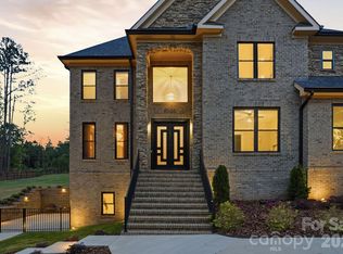 8508 Max Meadows Dr, Charlotte, NC 28227