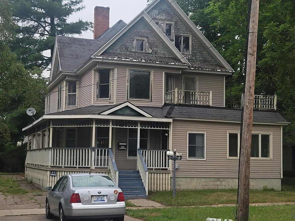 2nd image of 305 E Erie St