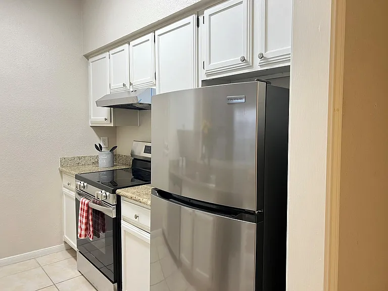 728 Bering Dr #9 — Photo 11