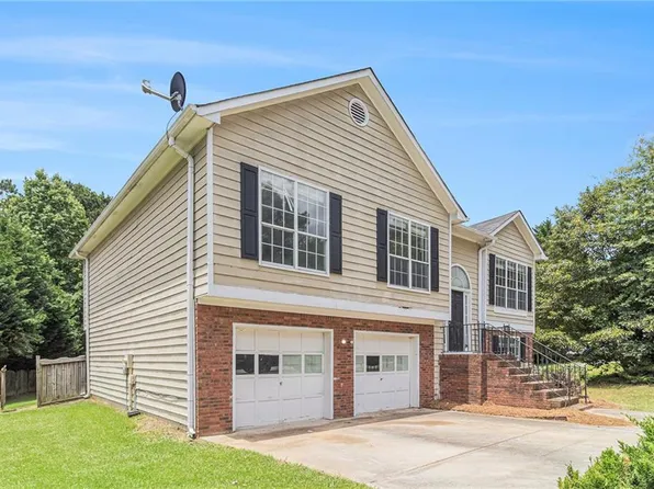 2175 Golden Valley Dr, Lawrenceville, GA 30043