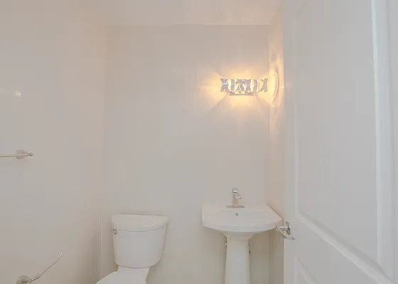 Rented by Pomona Malone Inc | media 12