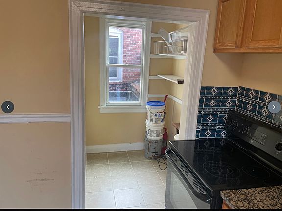 4th image of 1400 Hull St #1