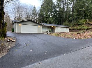 8853 Lawrence Dr SE, Pt Orchard, WA 98367