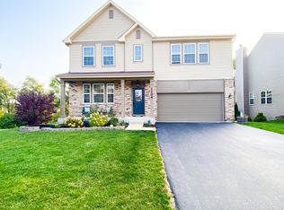 1104 Mountain View Dr, Joliet, IL 60432