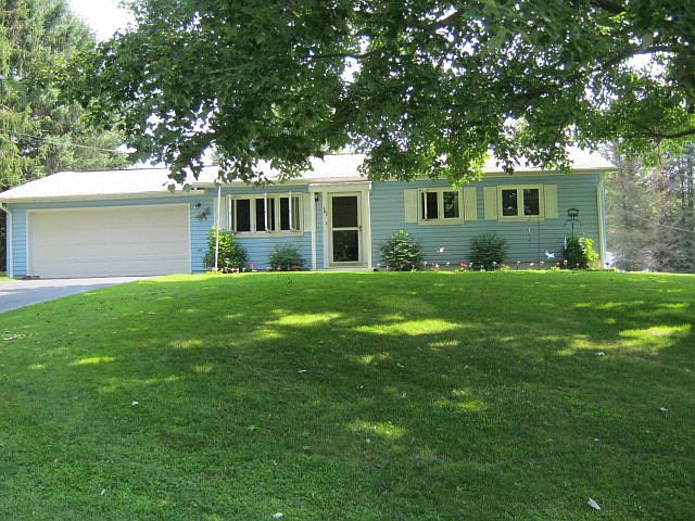 1st image of 343 Bell Dr