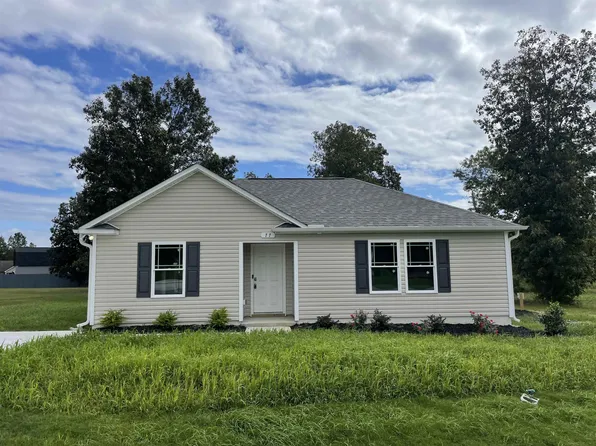 77 Perkins Ave, Selma, NC 27576