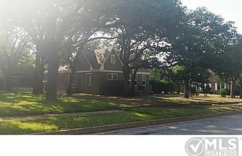 4th image of 501 S Oaklawn Ave