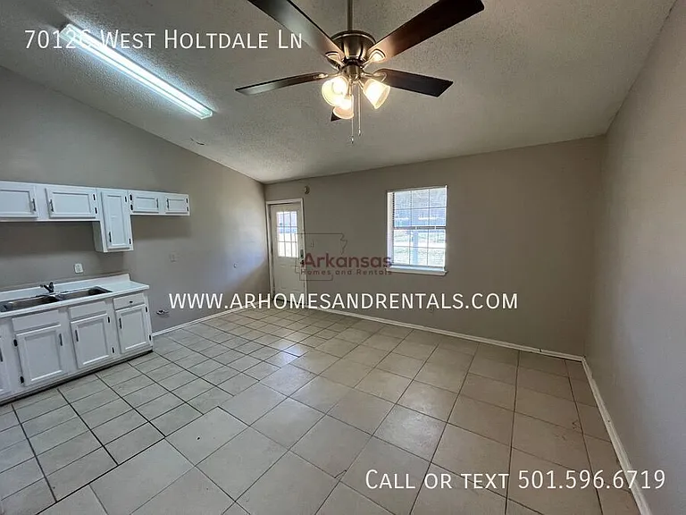 7012C W Holtdale Ln — Photo 3