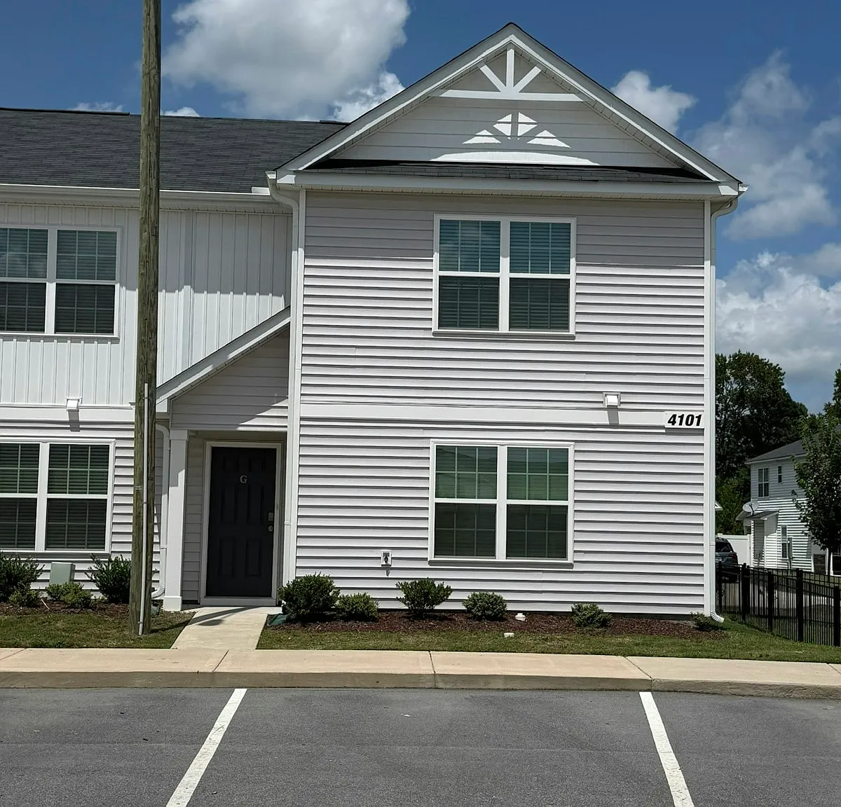 4101 Laurel Ridge Drive, Unit G — Photo 2