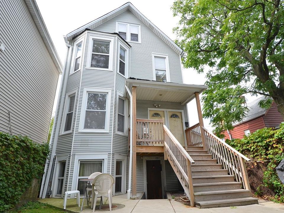 1st image of 3338 N Hoyne Ave APT 1