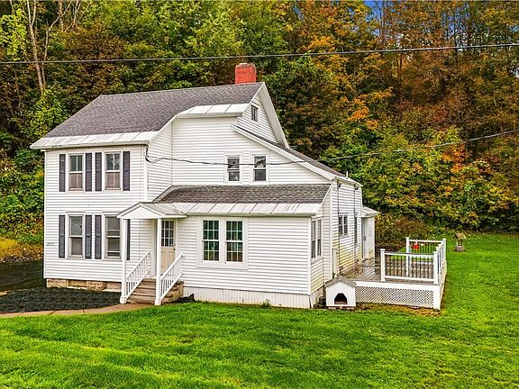 2nd image of 2371 Reservoir Rd