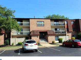 67203 Delaire Landing Rd #203, Philadelphia, PA 19114