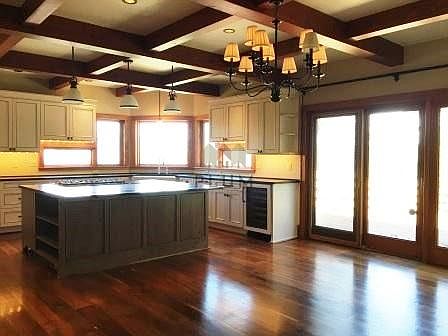 2nd image of 10915 Saddleback Ln