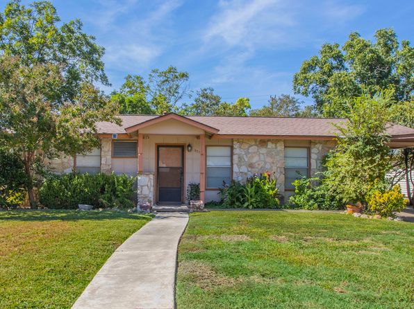 830 E Petaluma Blvd
