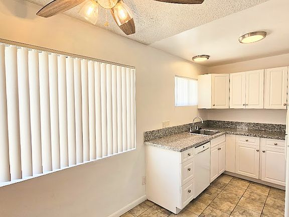 3rd image of 4525 Florida St APT 14