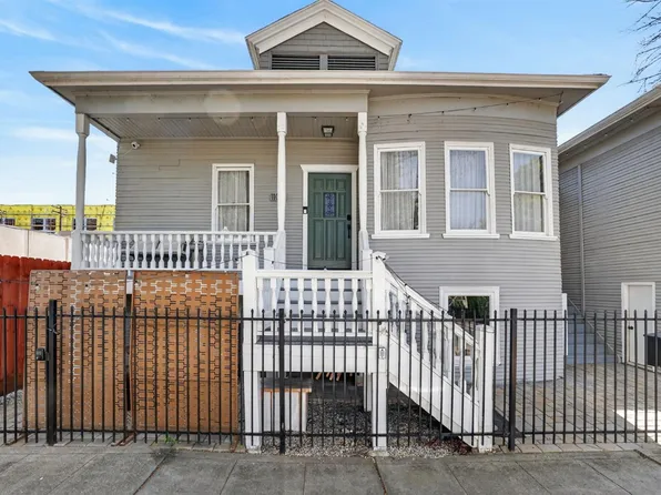 401 11th St, Sacramento, CA 95814