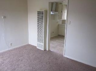 9413 California Ave APT E, South Gate, CA 90280