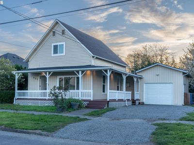 903 S 3rd Ave, Kelso, WA, 98626