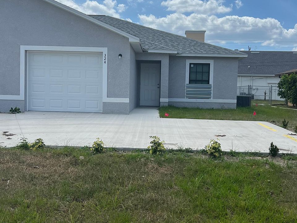 1st image of 324 SE 16th Pl