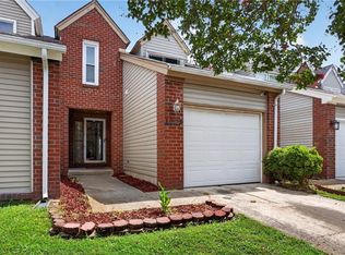 1245 Hillock Xing, Virginia Beach, VA 23455