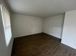 413 Saint Julian St #413, Pekin, IL 61554