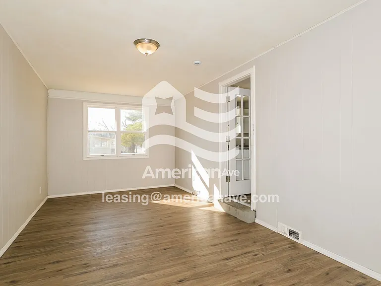 490455_005_wm_-_dining_room_13576960.jpg