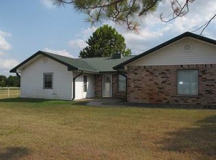 2217 Cardinal Rd, Ardmore, OK 73401