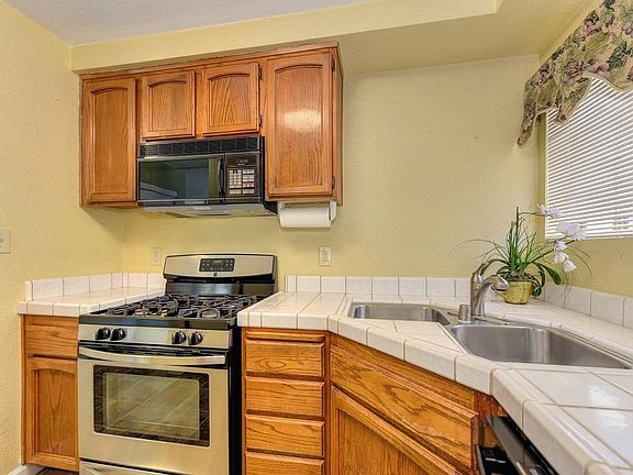 4th image of 7417 Auburn Oaks Ct APT Q