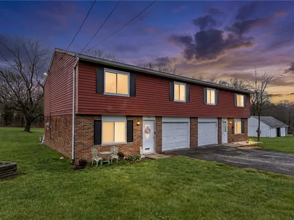 63 Bock Ln, Baden, PA 15005