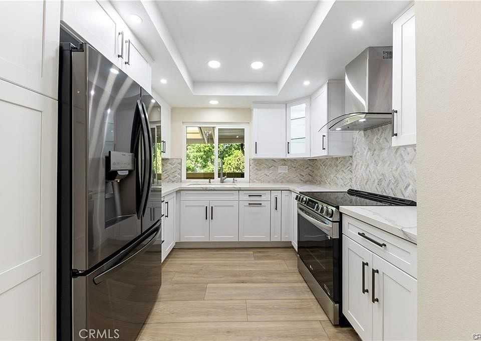 1st image of 13640 La Jolla Cir
