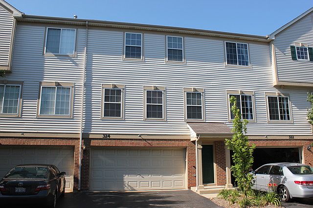1st image of 324 Southwicke Dr #324