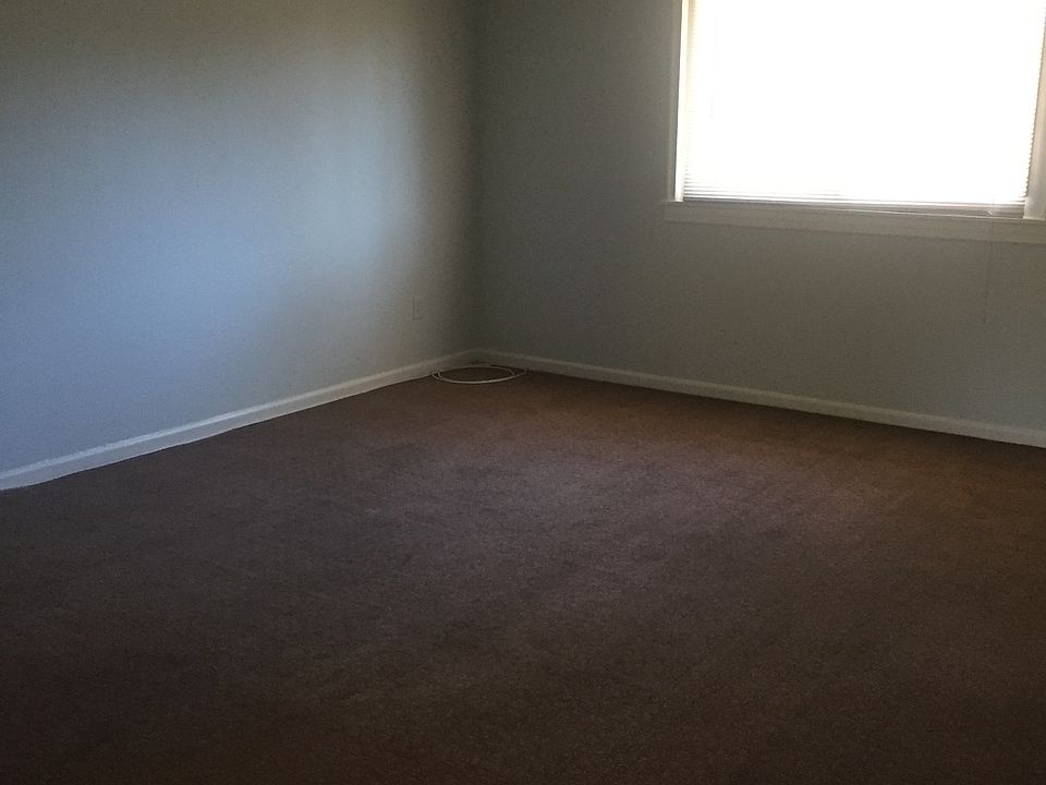 2nd image of 3212 Barton Ave #A