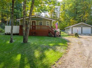 639 Berry River Rd, Barrington, NH 03825