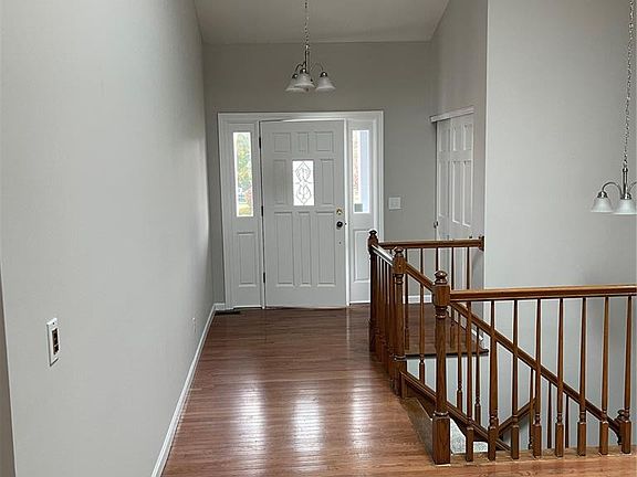 2nd image of 327 Wildberry Ln