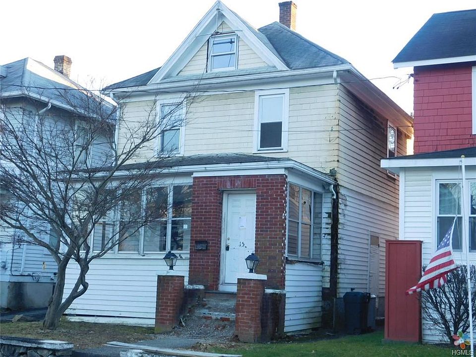 1st image of 15 Poplar St