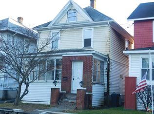 15 Poplar St, Newburgh, NY 12550