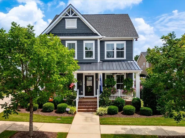 312 Algonquin Trl, Greenville, SC 29607