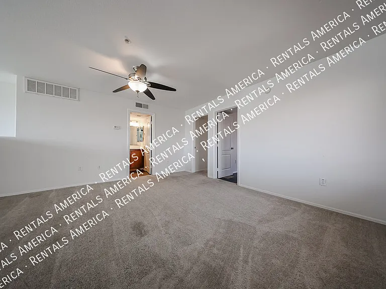 2402 E 5th St #1515 — Photo 26
