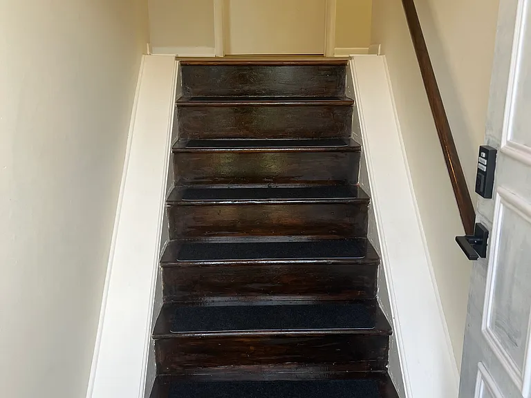 44 Suncrest Dr #2 — Photo 9
