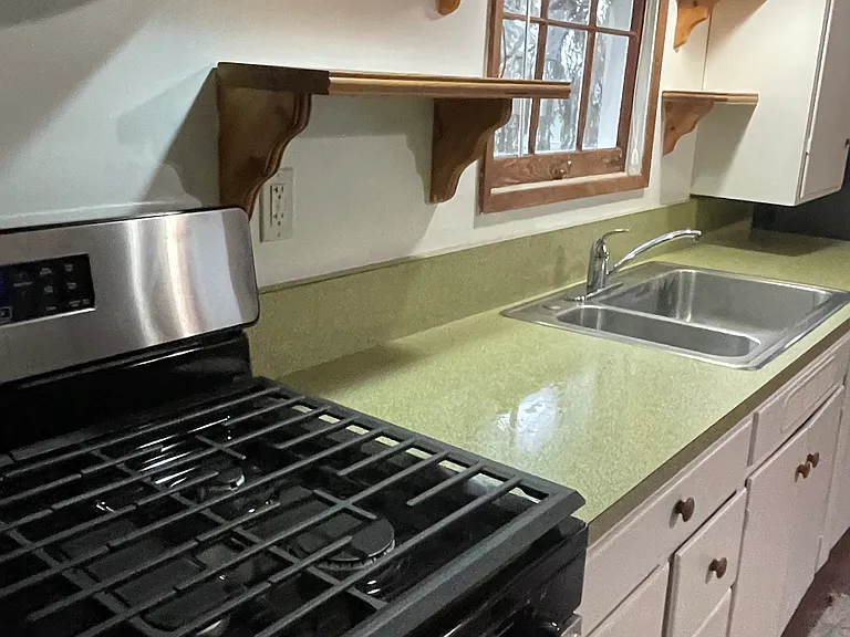 2295 Goodwin Ave — Photo 8