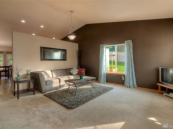 5th image of 17110 112th Street Ct E