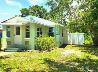 510 W Green St, Englewood, FL 34223