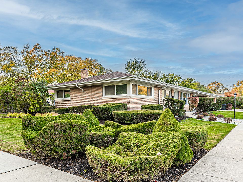 9300 Ave, Skokie, IL 60076 Zillow