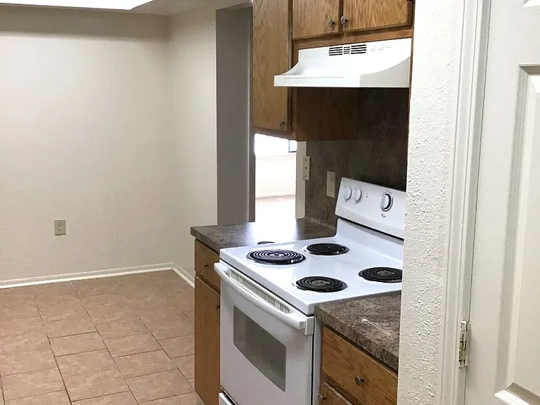 8575 Leake Ave #A-D — Photo 14