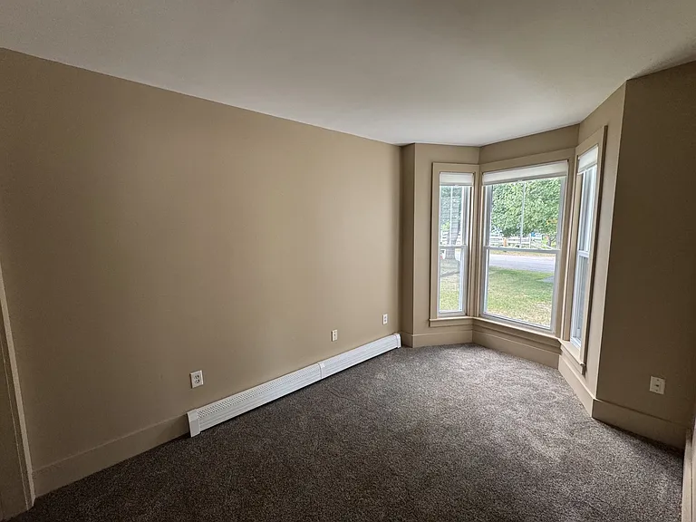 27 Civic St #6 — Photo 10