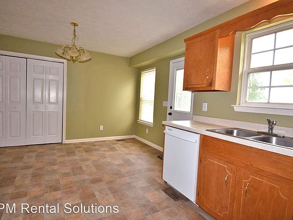 5th image of 2518 Hillingdon Dr