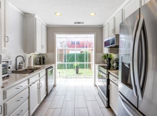 17335 Remington Park Pl, Dallas, TX 75252