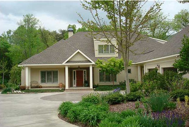 1st image of 705 Black Creek Dr