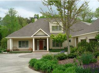 705 Black Creek Dr, Chattanooga, TN 37419