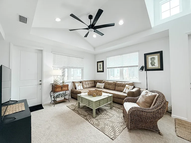 8734 Sand Dollar Dr — Photo 5